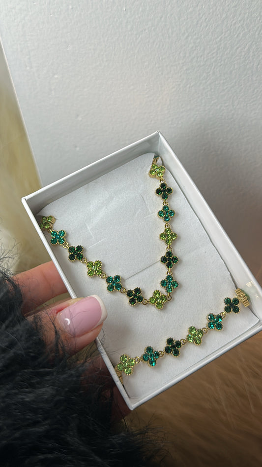 Ensemble cendrillon vert